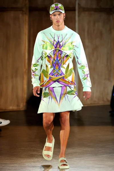 Look 42